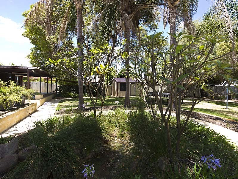 48 Alciston Way, Huntingdale WA 6110