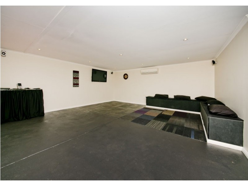 7 Niger Place, Beechboro WA 6063