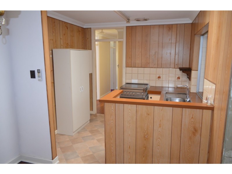 53 Orlestone Street, Gosnells WA 6110