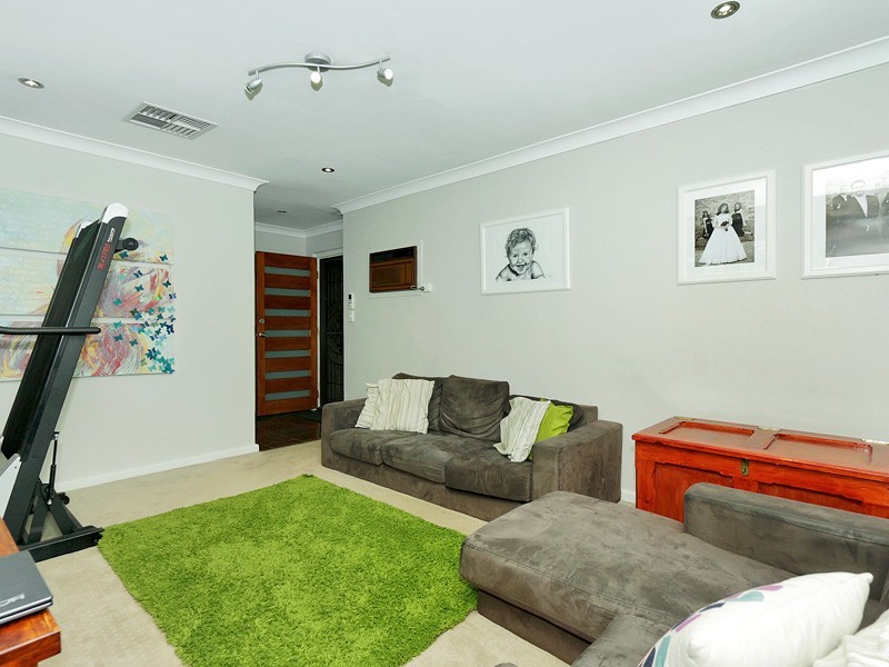 35 Rosekelly Road, Gosnells WA 6110