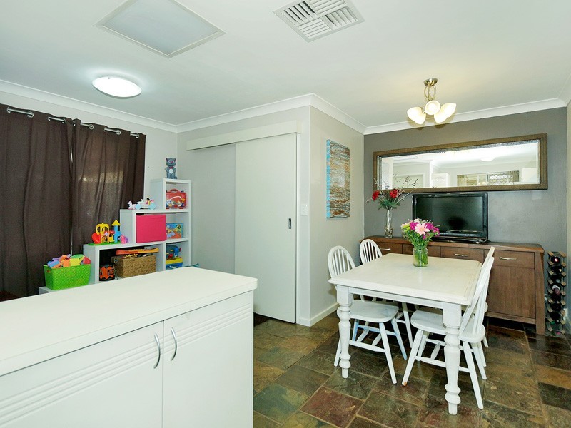 35 Rosekelly Road, Gosnells WA 6110