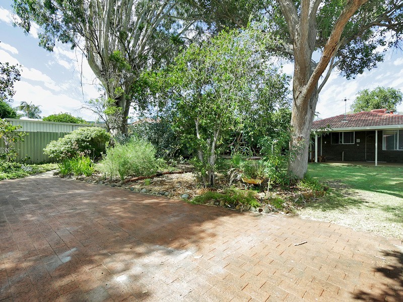 35 Rosekelly Road, Gosnells WA 6110