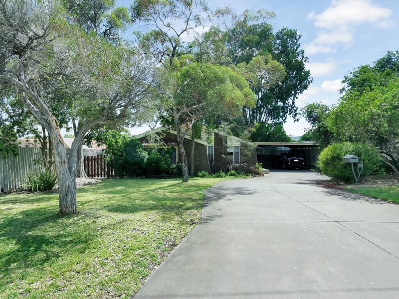 35 Rosekelly Road, Gosnells WA 6110