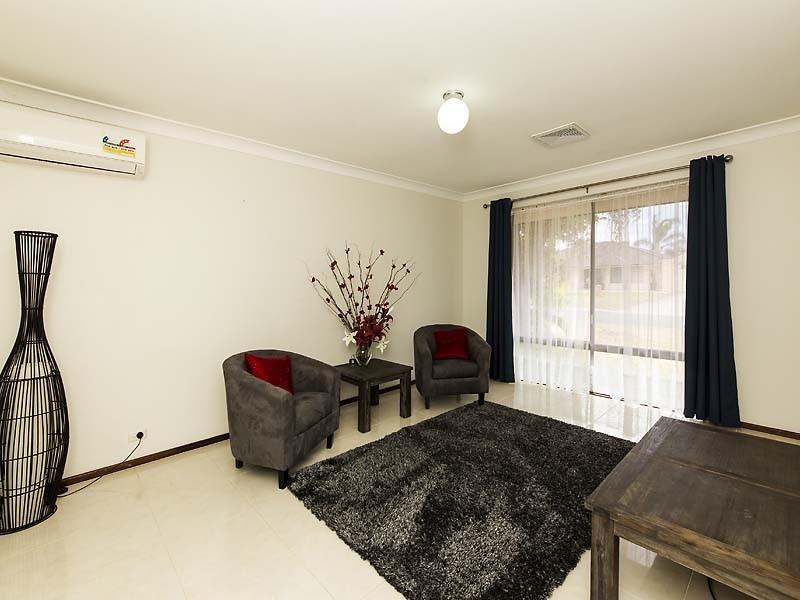 19 Chevalier Way, Thornlie WA 6108