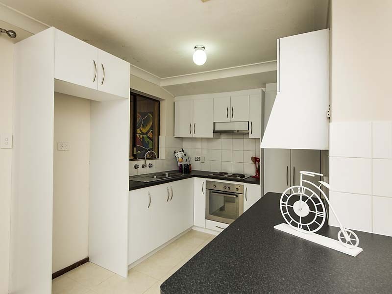 19 Chevalier Way, Thornlie WA 6108