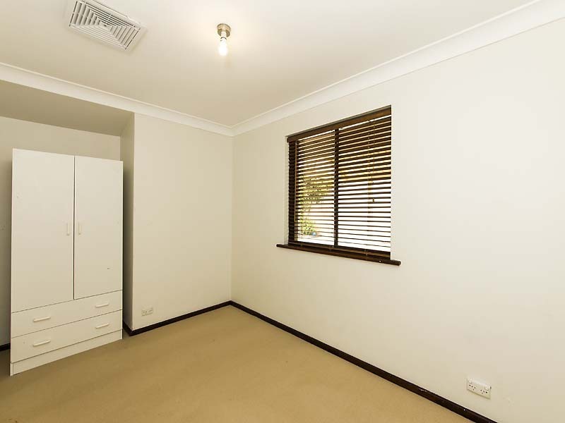 19 Chevalier Way, Thornlie WA 6108