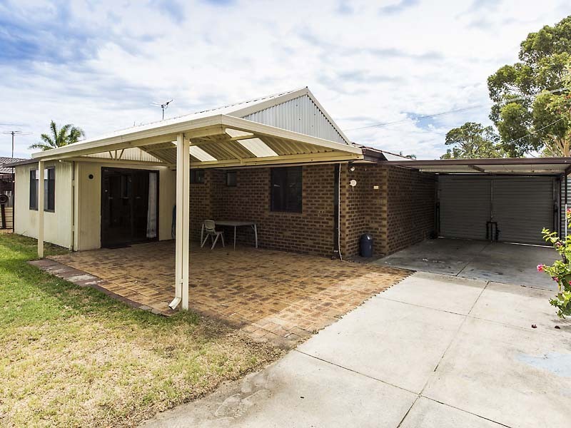 19 Chevalier Way, Thornlie WA 6108