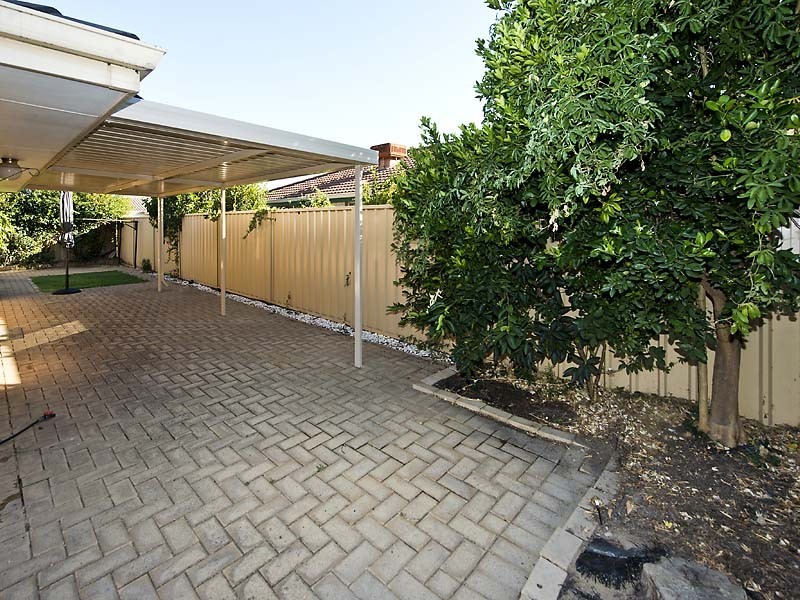 12/99 Stafford Road, Kenwick WA 6107