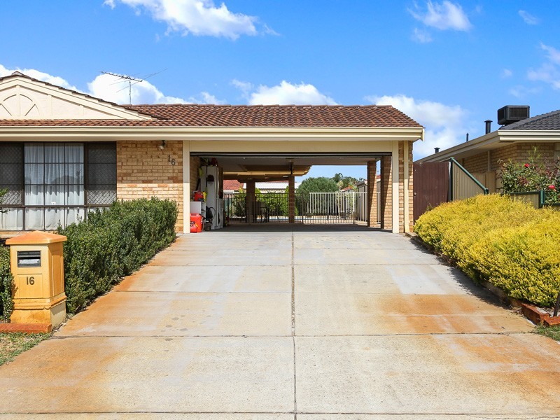 16 Cocos Grove, Kiara WA 6054