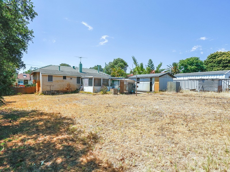 12 Tassell Street, Embleton WA 6062