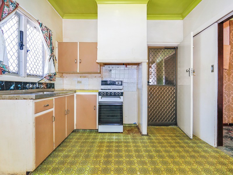 12 Tassell Street, Embleton WA 6062