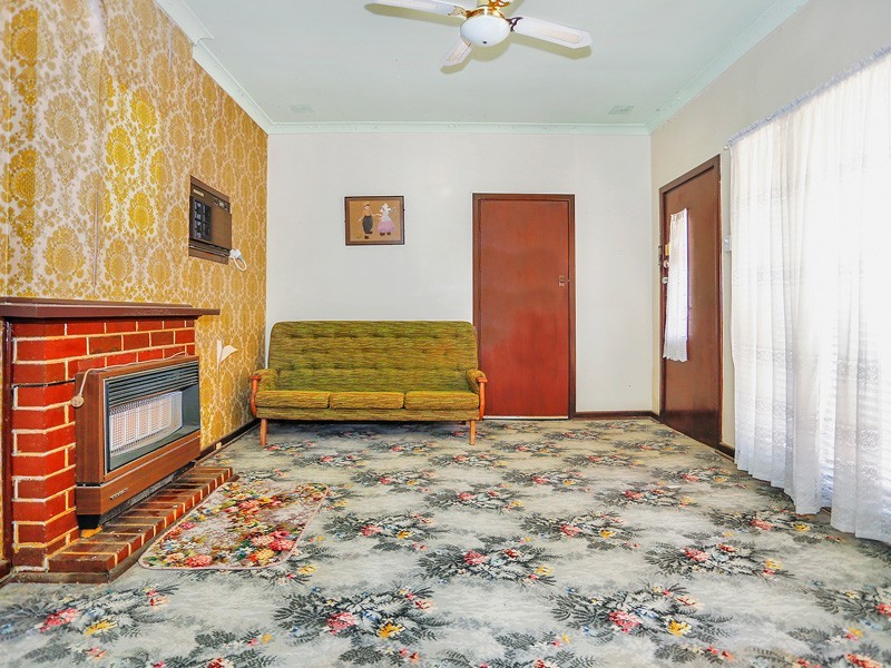 12 Tassell Street, Embleton WA 6062