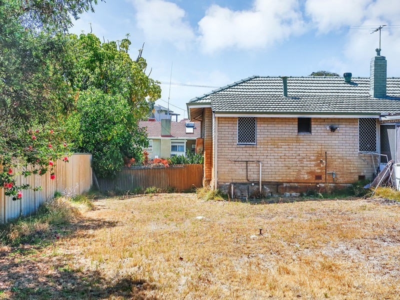 12 Tassell Street, Embleton WA 6062