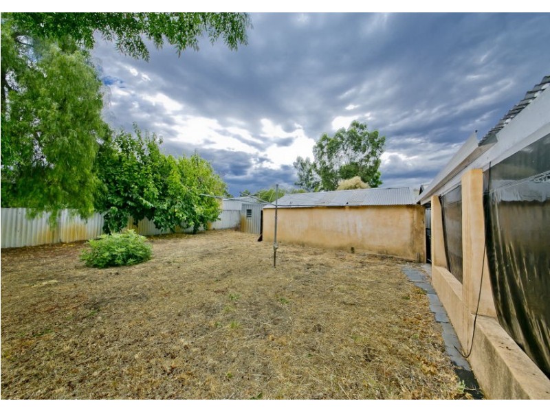 28 Watkins Street, Eden Hill WA 6054