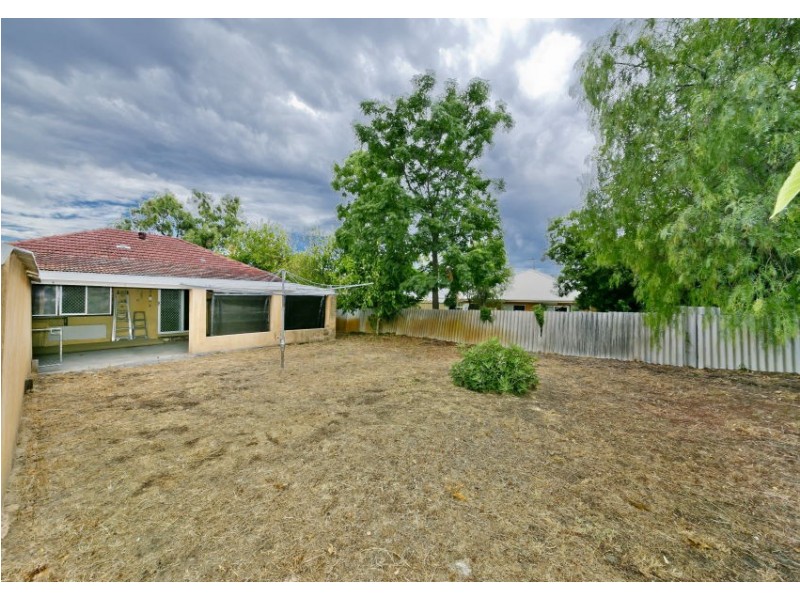 28 Watkins Street, Eden Hill WA 6054