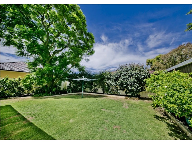 49 Leeds Street, Dianella WA 6059