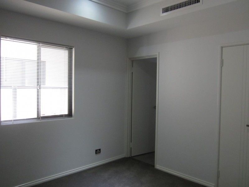 2B Wilde street, Embleton WA 6062