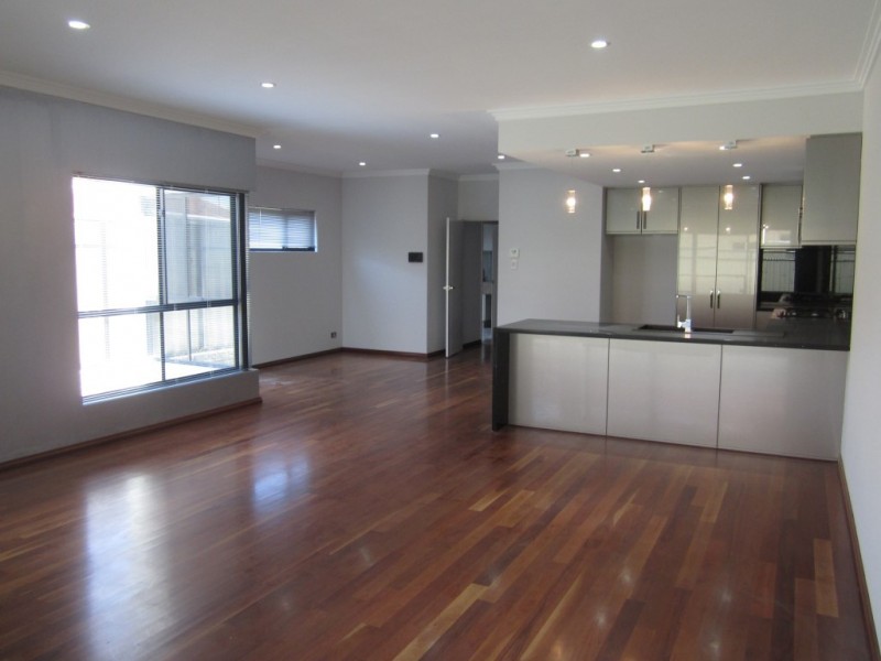 2B Wilde street, Embleton WA 6062