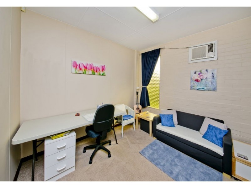 4 Collingwood Way, Dianella WA 6059