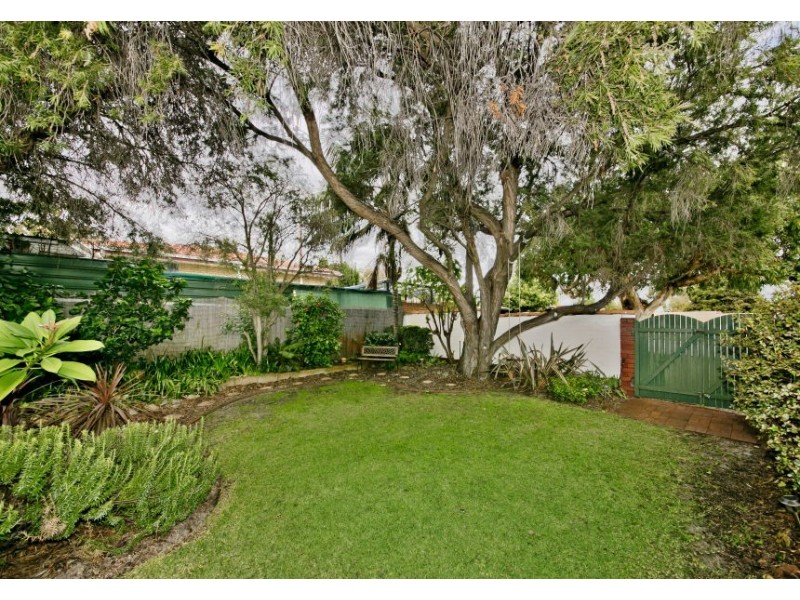 4 Collingwood Way, Dianella WA 6059