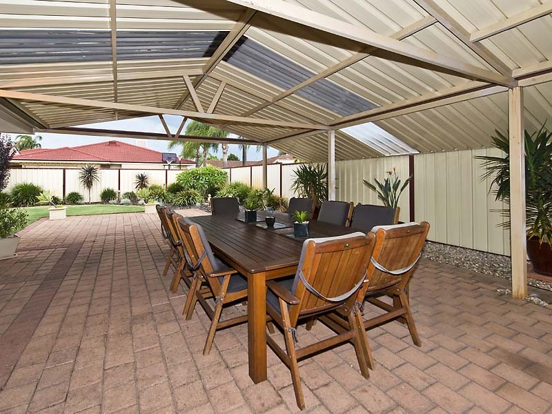 2 Cheyne Close, Thornlie WA 6108