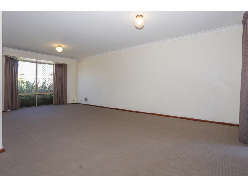 2/57 Camden street, Dianella WA 6059