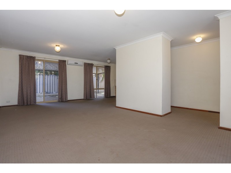 2/57 Camden street, Dianella WA 6059