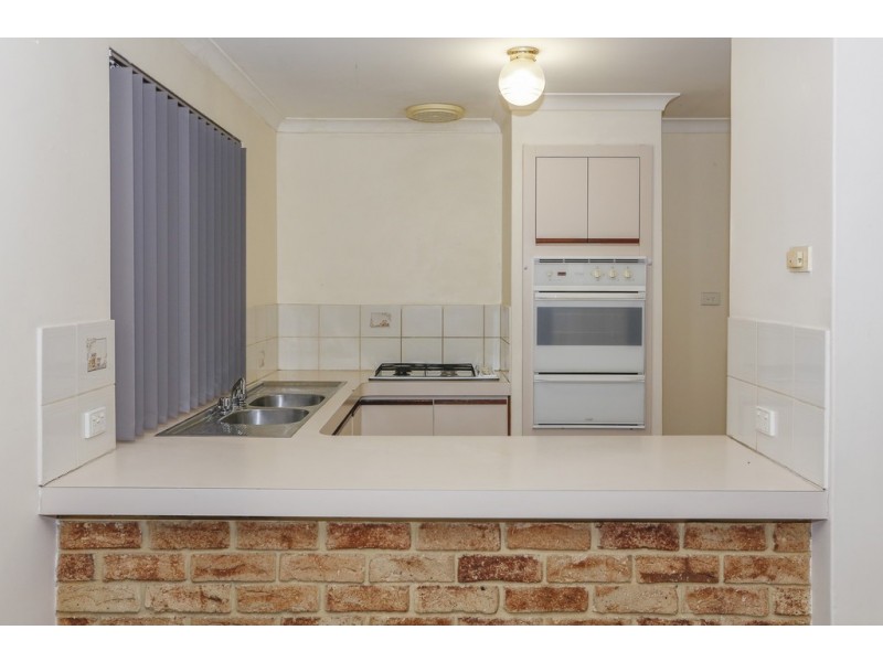 2/57 Camden street, Dianella WA 6059