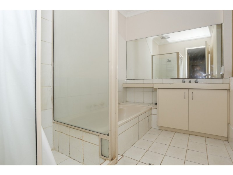 2/57 Camden street, Dianella WA 6059