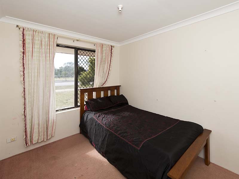 249 Corfield Street, Gosnells WA 6110