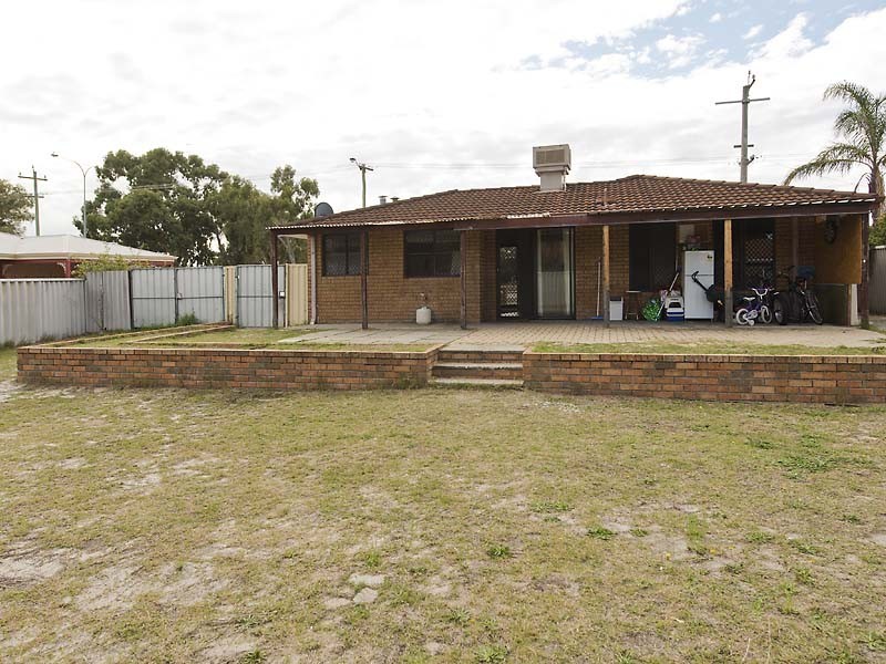 249 Corfield Street, Gosnells WA 6110