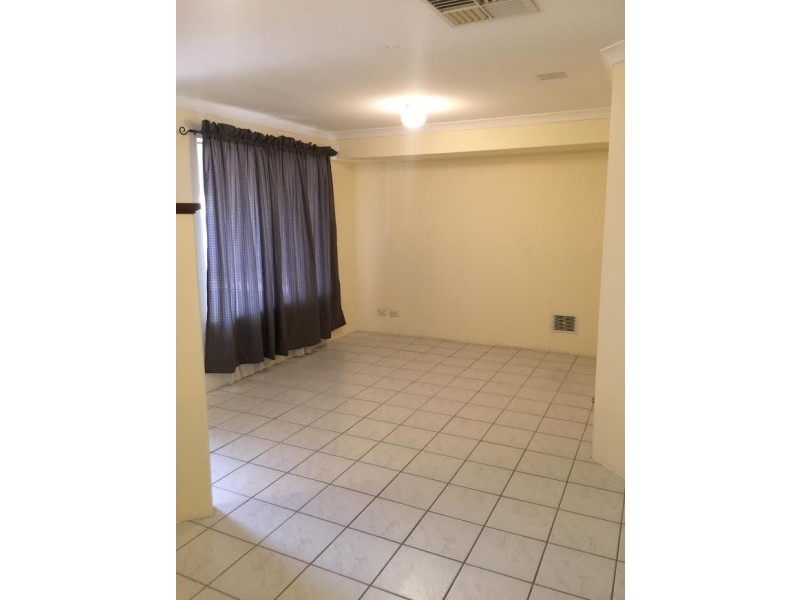 17 Bonanza Court, Huntingdale WA 6110