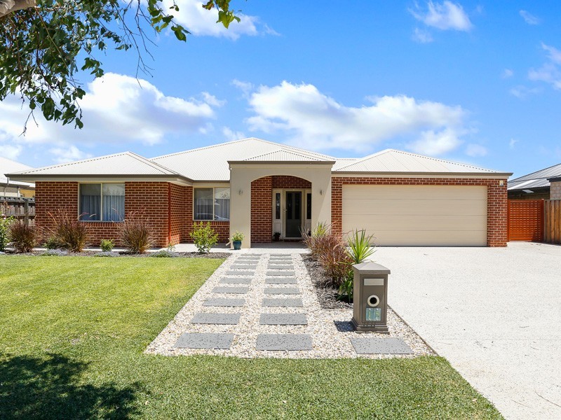 15 Packwood Link, The Vines WA 6069
