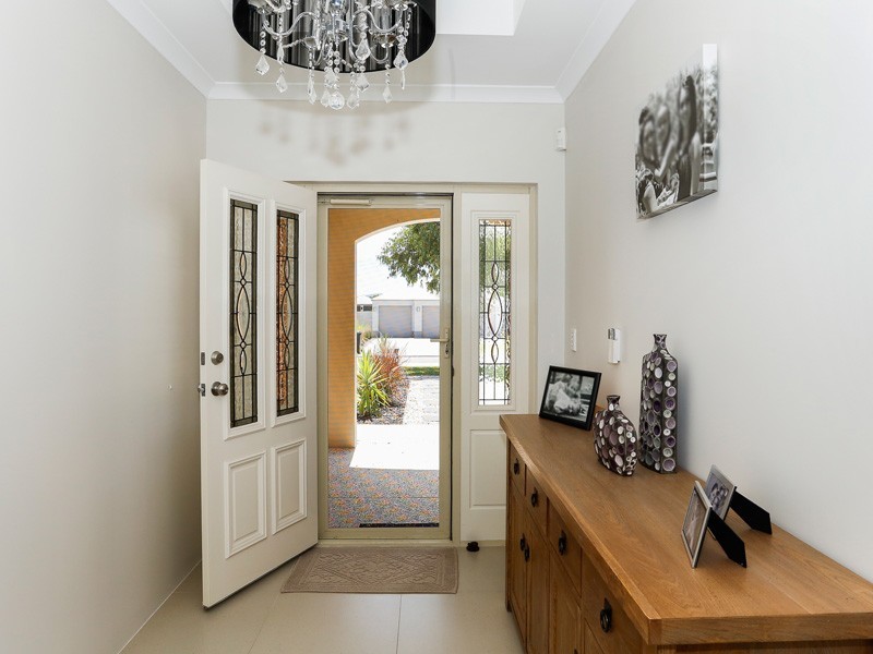 15 Packwood Link, The Vines WA 6069