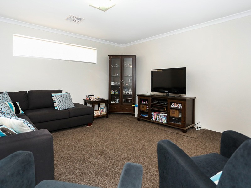 15 Packwood Link, The Vines WA 6069