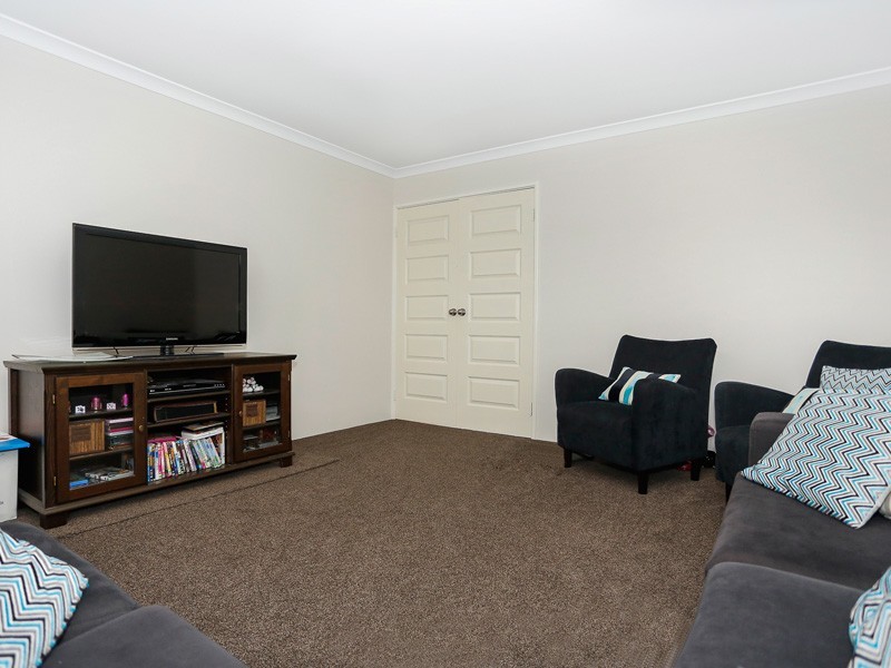 15 Packwood Link, The Vines WA 6069