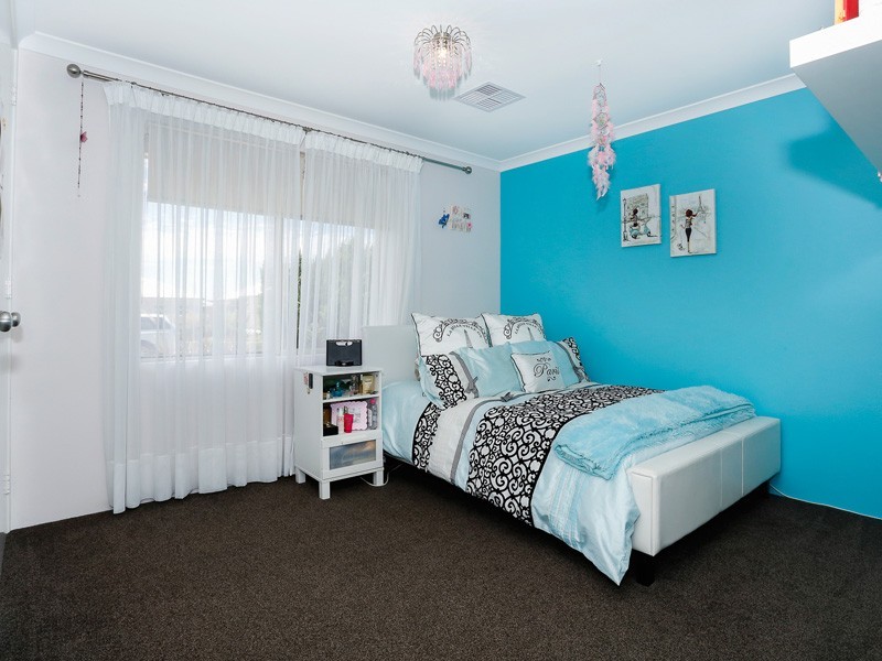 15 Packwood Link, The Vines WA 6069