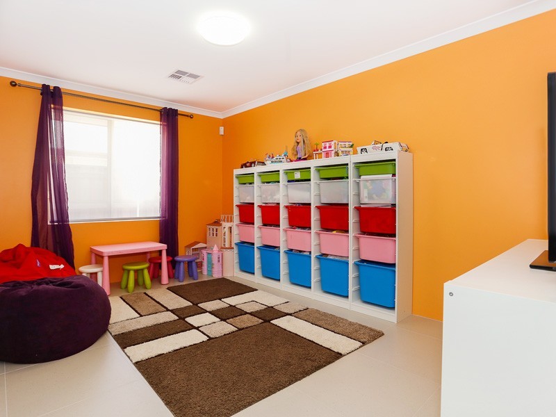 15 Packwood Link, The Vines WA 6069