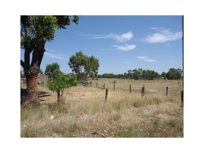 127 Lefroy Avenue, Herne Hill WA 6056