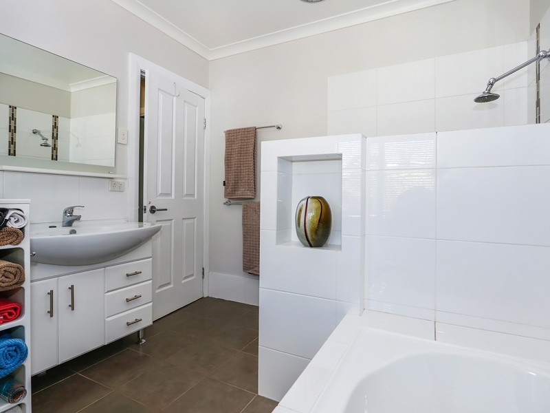 26 Watkins Street, Eden Hill WA 6054