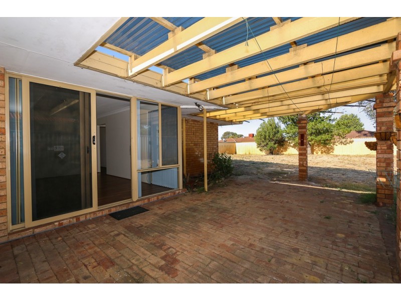 211 Altone Road, Beechboro WA 6063