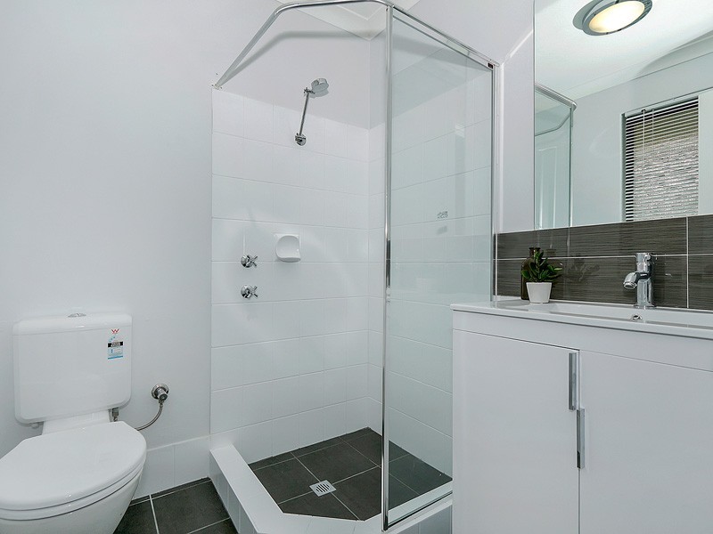 31 Bilya Gardens, Leda WA 6170