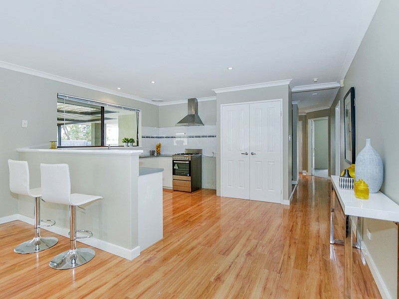 31 Bilya Gardens, Leda WA 6170