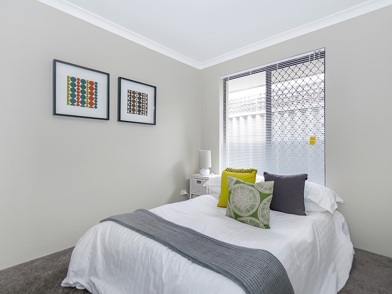 31 Bilya Gardens, Leda WA 6170