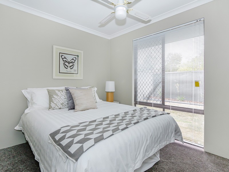 31 Bilya Gardens, Leda WA 6170