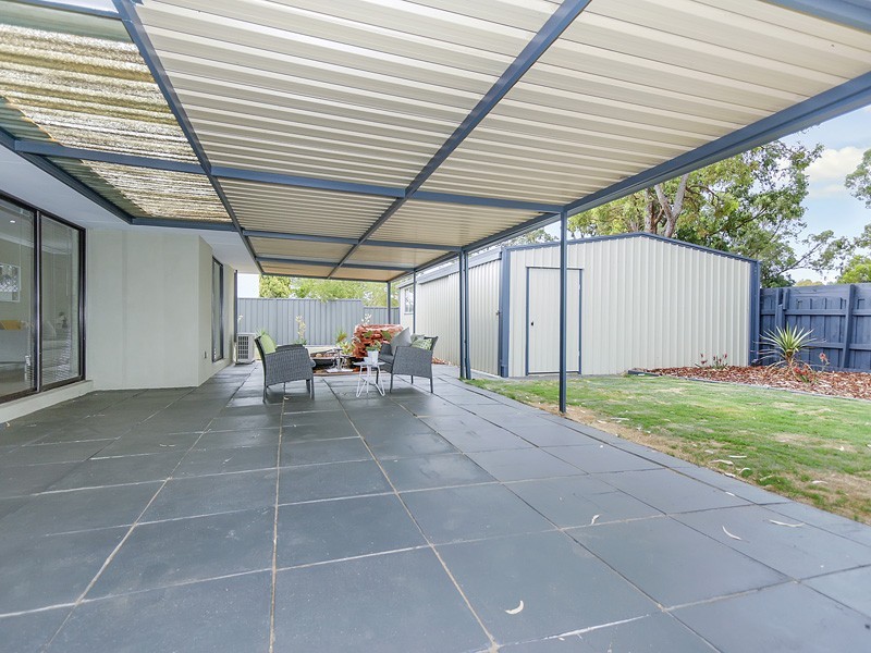 31 Bilya Gardens, Leda WA 6170