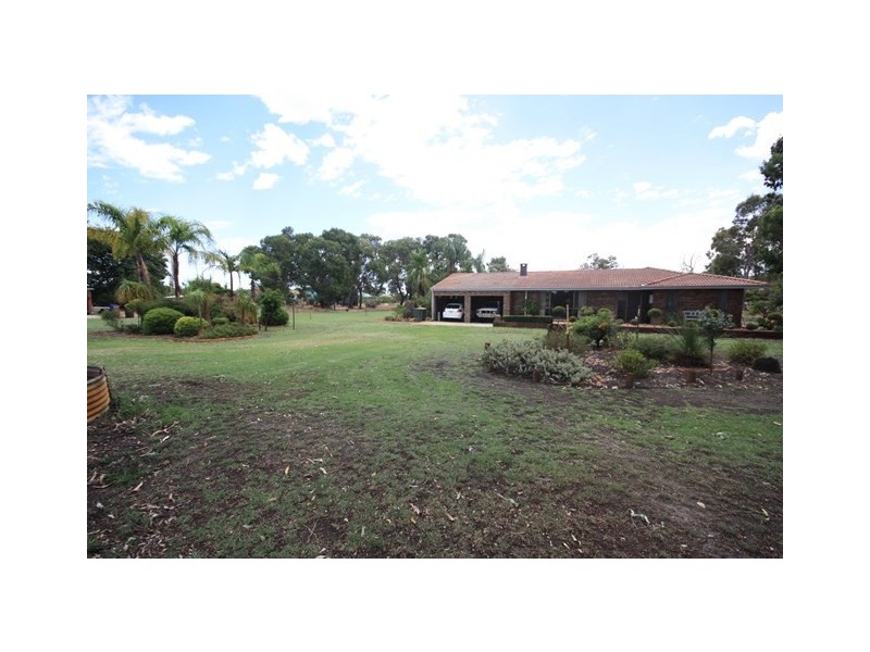 715 Gnangara Road, Lexia WA 6079