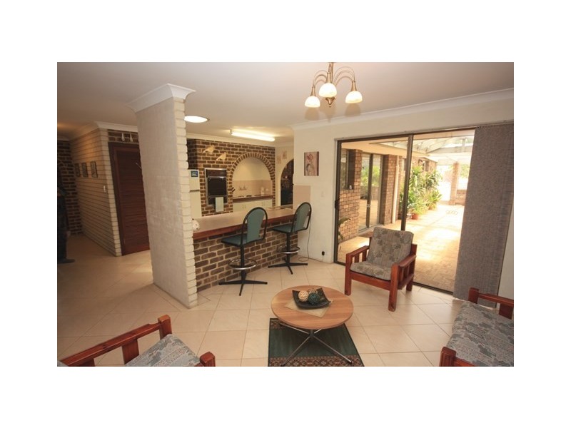 715 Gnangara Road, Lexia WA 6079