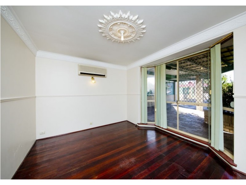 35 Steedman Loop, Mirrabooka WA 6061