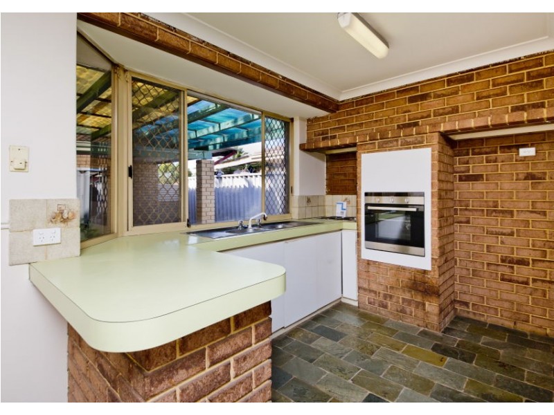 35 Steedman Loop, Mirrabooka WA 6061
